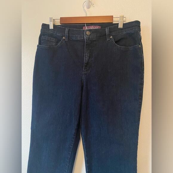 Gloria Vanderbilt Women's 14S Amanda Classic Fit High Rise Stretch Denim Jeans - Picture 10 of 11